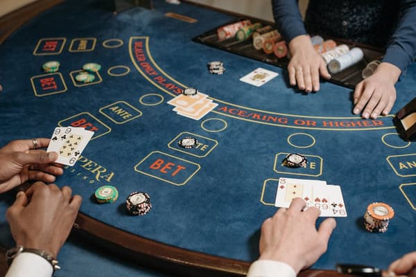 Punto Banco - 2-14 giocatori